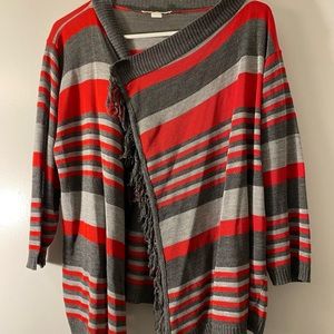 A knitch above ladies sweater, size petite 3x very cute